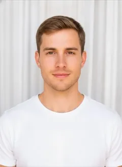 Dark Blonde hair color rendered by HairGlam on a male model