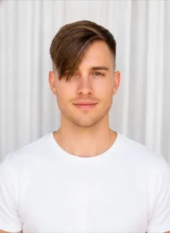 Sidecut Straight rendered by HairGlam on a male model