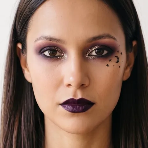 Modern Witch, a Halloween Studio look